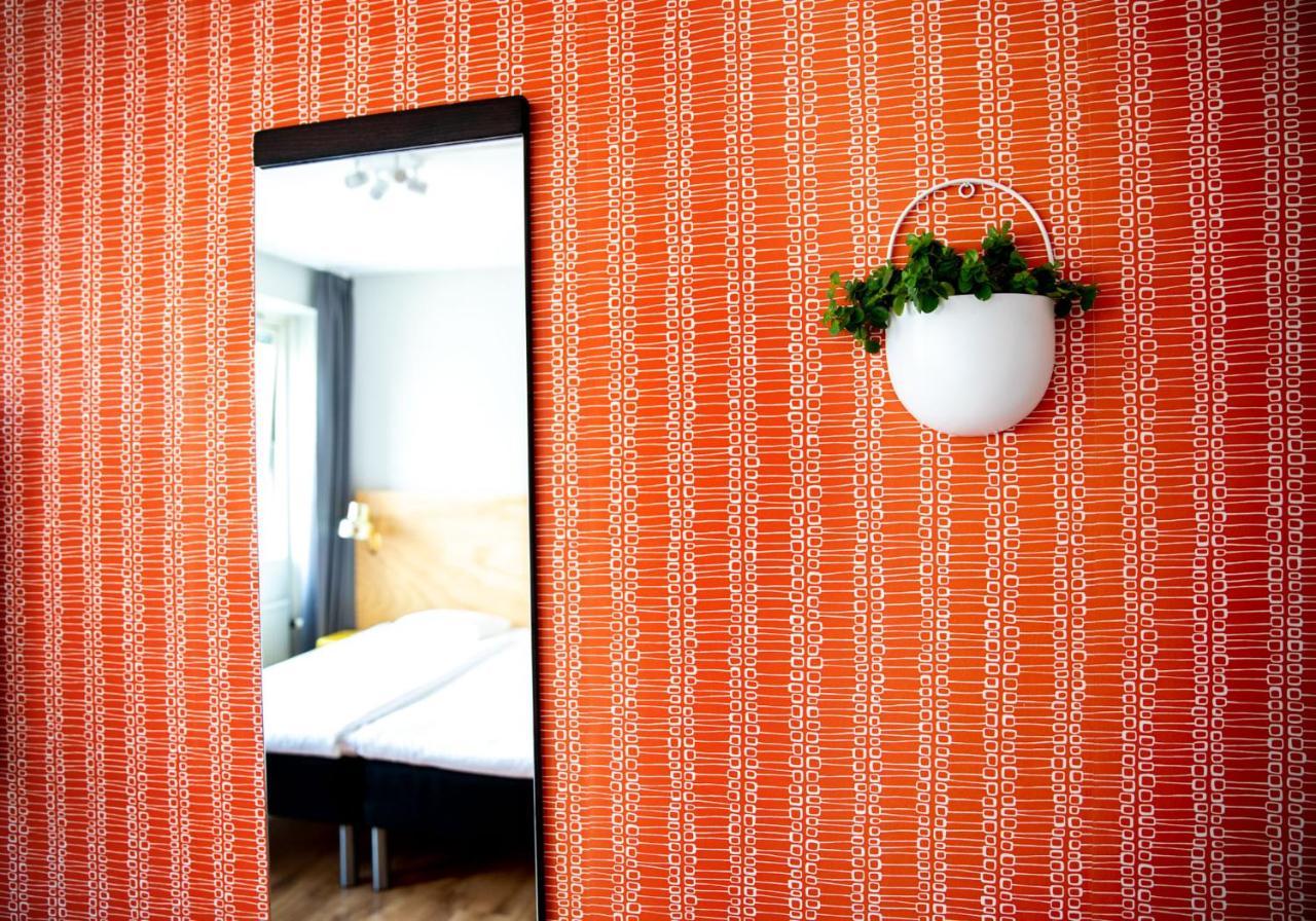 Hotell Kungsljus, Budgethotell Вестервик Экстерьер фото